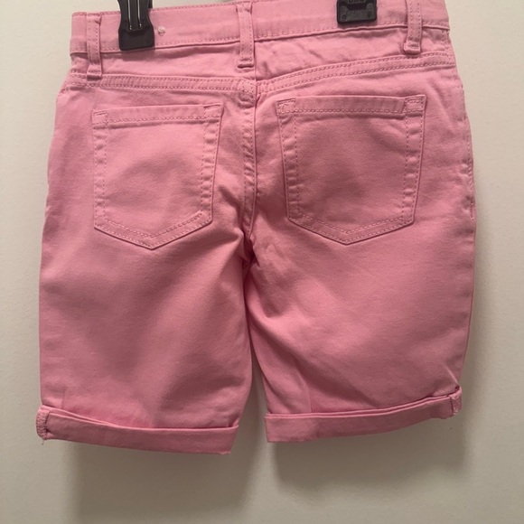 Place Vibrant Pink Shorts - Picture 4 of 5
